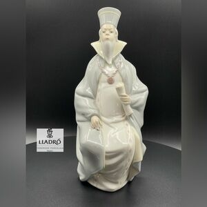 Lladro 1089 LAWYER Retired